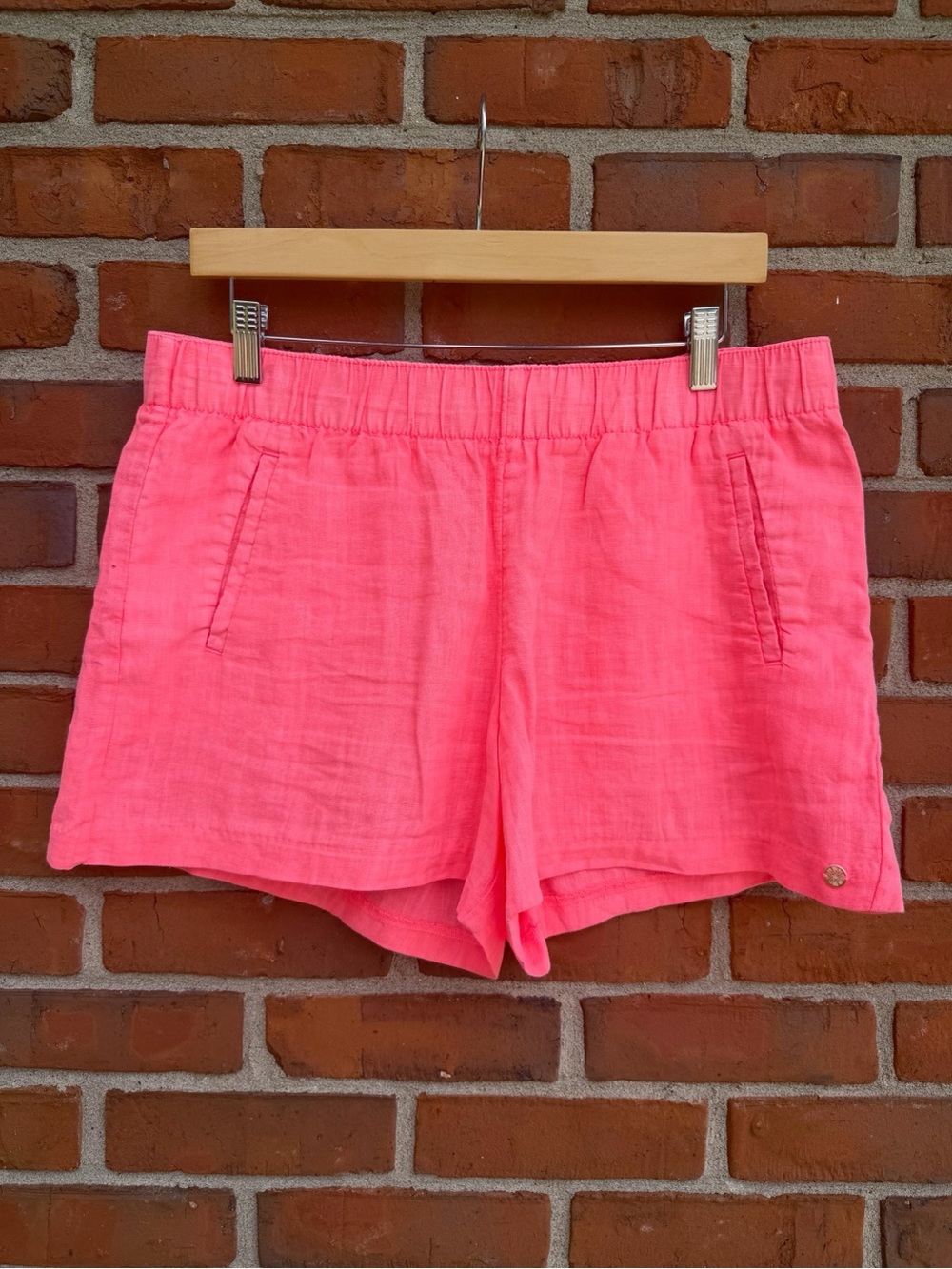 Lilly Pulitzer Lilo Linen Shorts in Sunrise Coral